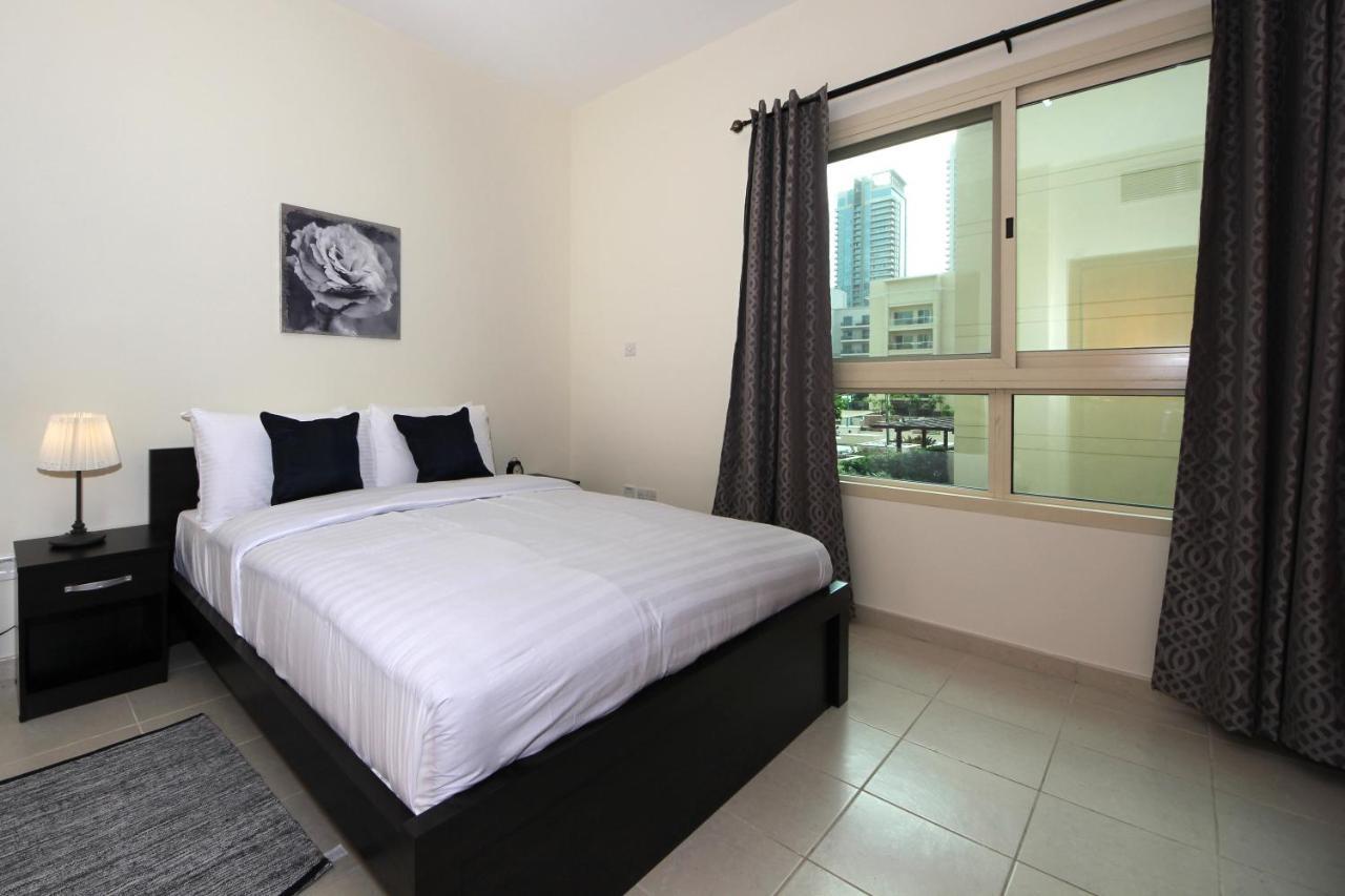 New Arabian Al Dhafra 2 The Greens 1 Br Dubai Exterior photo